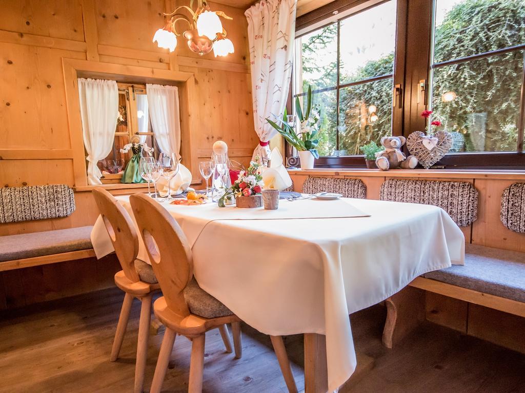 Hotel Felsenstueberl Сьолден Екстериор снимка