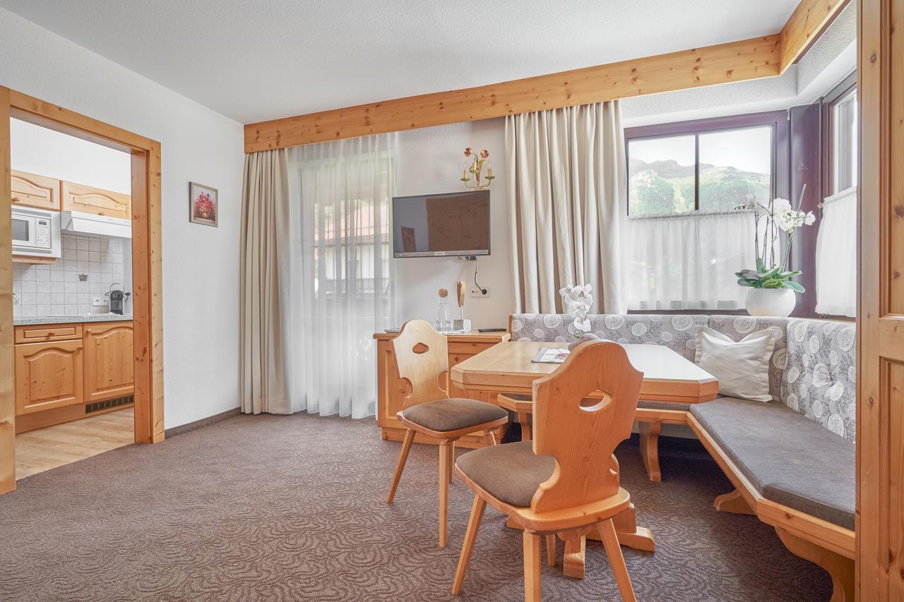 Hotel Felsenstueberl Сьолден Екстериор снимка